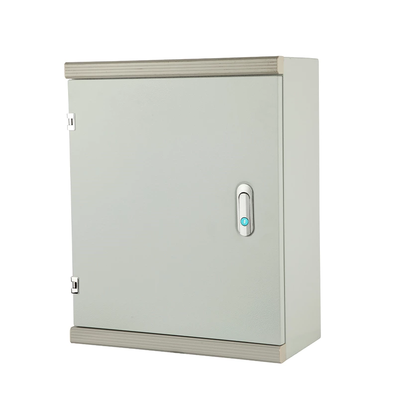 حاوية مزودة بمراوح تهوية لتبديد الحرارة