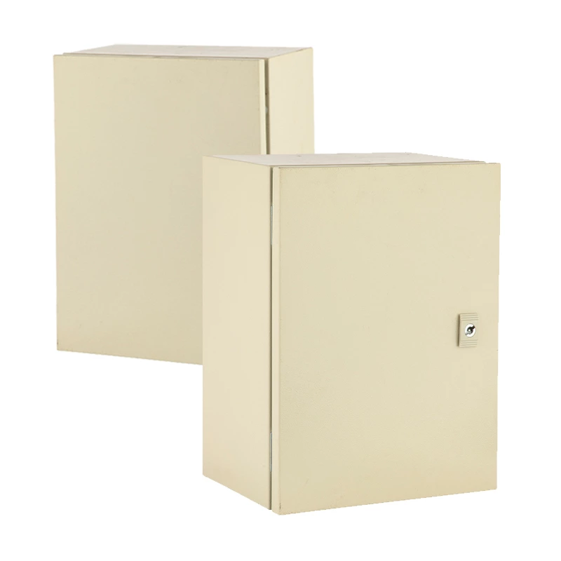 خزانة كهربائية خارجية مع باب قفل