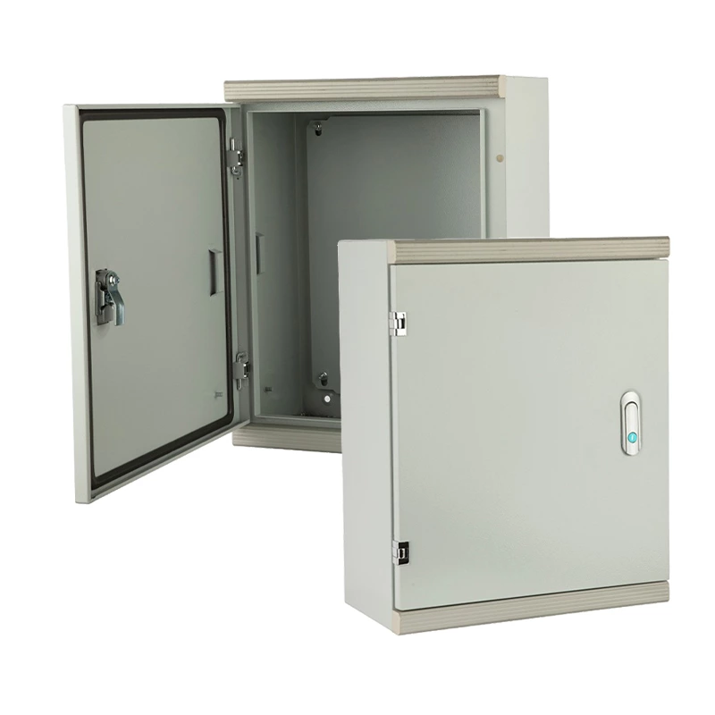 صندوق كهربائي مثبت على السطح مع مداخل الأنابيب